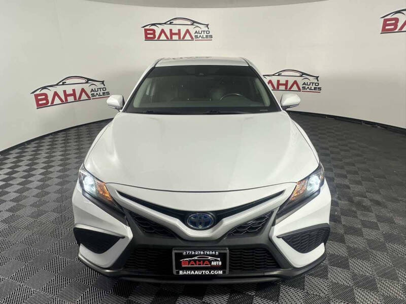 2022 Toyota Camry Hybrid