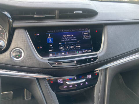 2020 Cadillac XT5 Sport