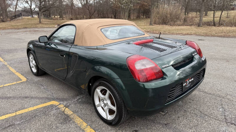 2002 Toyota MR2 Spyder