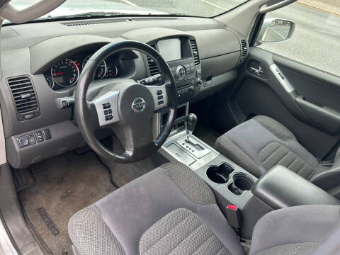 2008 Nissan Pathfinder SE