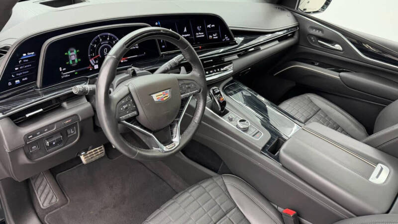 2023 Cadillac Escalade-V