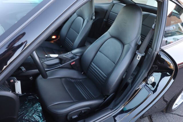 2003 Porsche 911
