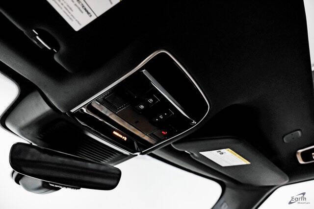 2024 Land Rover Range Rover Sport P360 SE