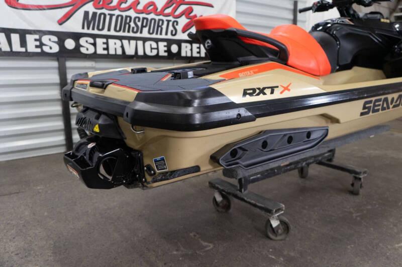 2025 Sea-Doo RXT-X 325