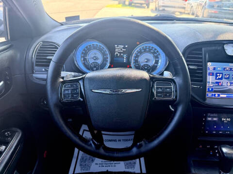 2012 Chrysler 300 S V8