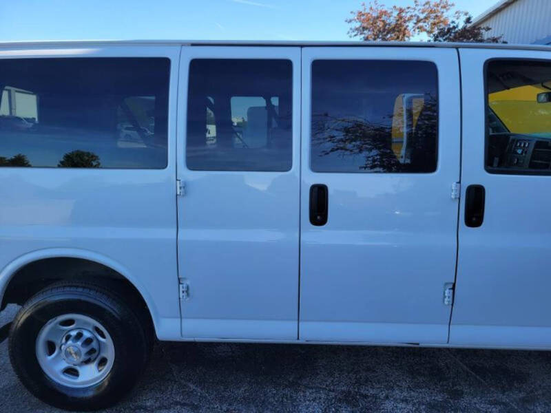 2018 Chevrolet Express LS 3500
