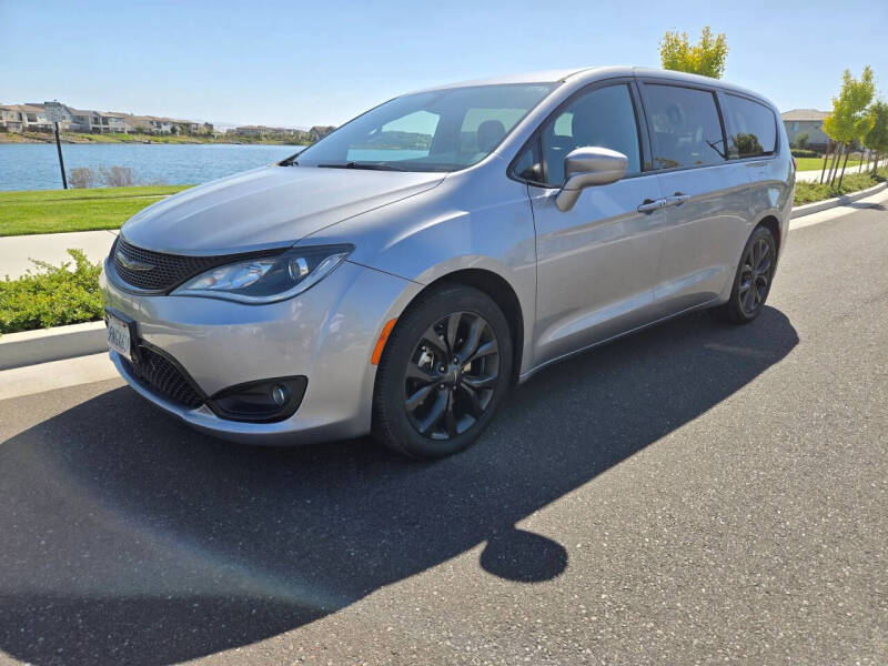 2019 Chrysler Pacifica Touring Plus