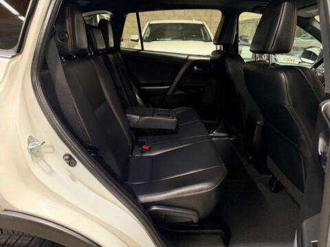 2016 Toyota RAV4 SE