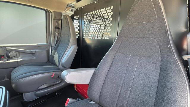2024 GMC Savana 2500