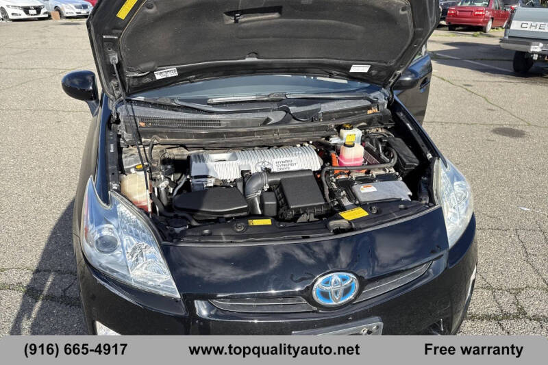 2010 Toyota Prius III