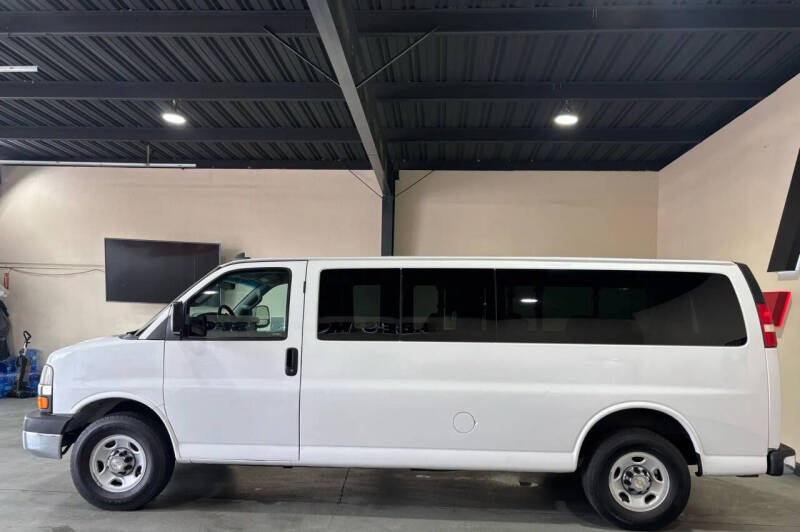 2016 Chevrolet Express LT 3500