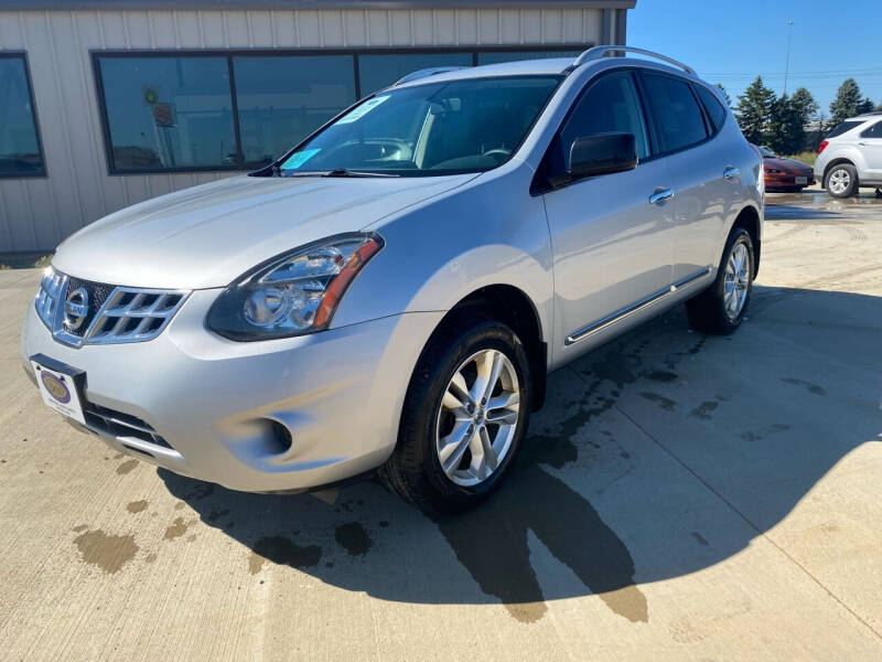 2015 Nissan Rogue Select for sale at BERG AUTO MALL & TRUCKING INC in Beresford SD