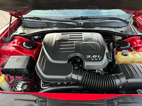 2016 Dodge Charger SXT