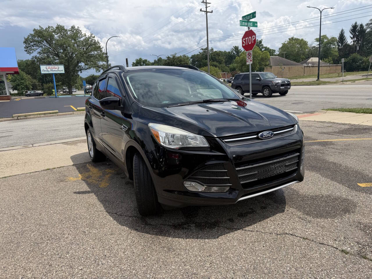 View vehicle photo 6