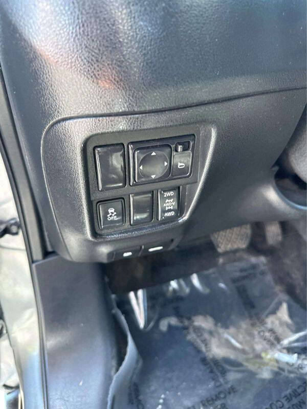 2013 Nissan JUKE S