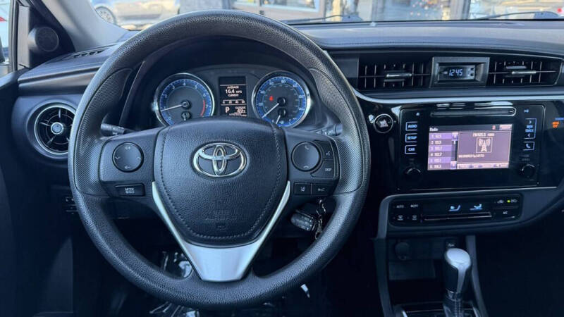 2018 Toyota Corolla LE