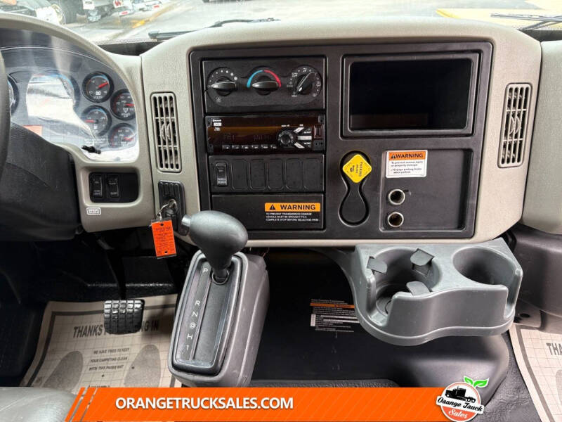 2019 International DuraStar 4300