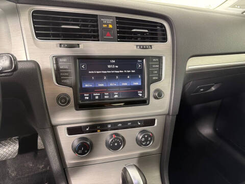 2016 Volkswagen Golf