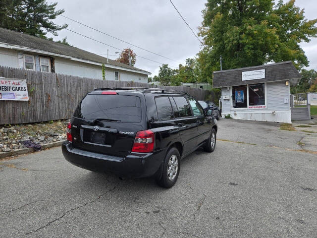 2006 Toyota Highlander for sale at PAKLAND AUTO SALES in Auburn, MA