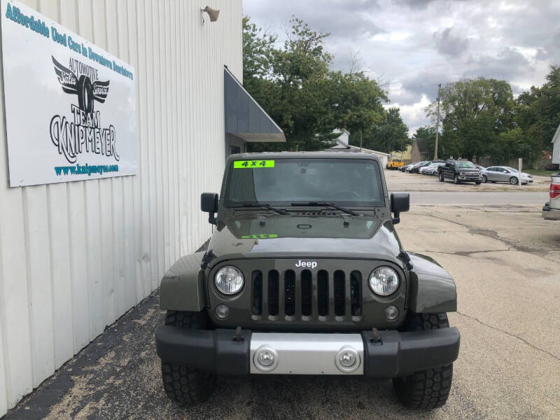 Used 2015 Jeep Wrangler Unlimited Sahara with VIN 1C4BJWEG6FL552009 for sale in Beardstown, IL