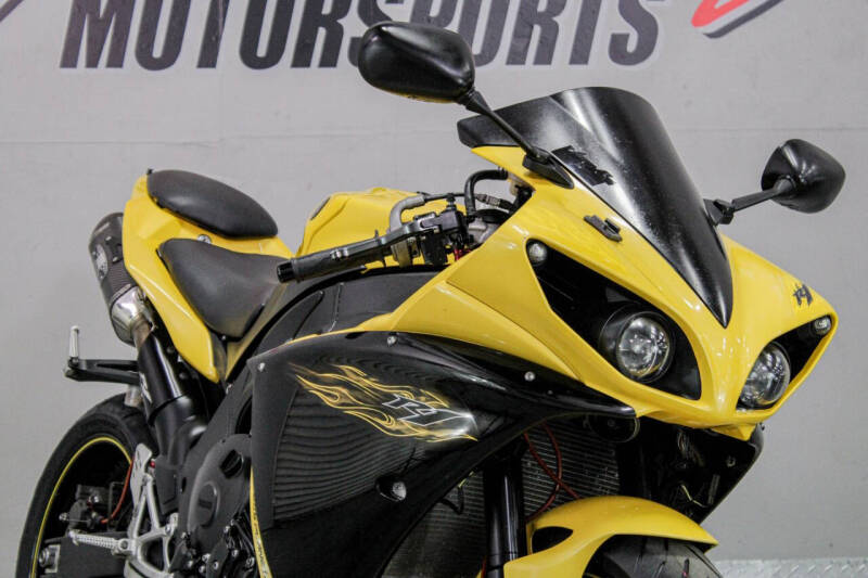 2012 Yamaha YZF-R1
