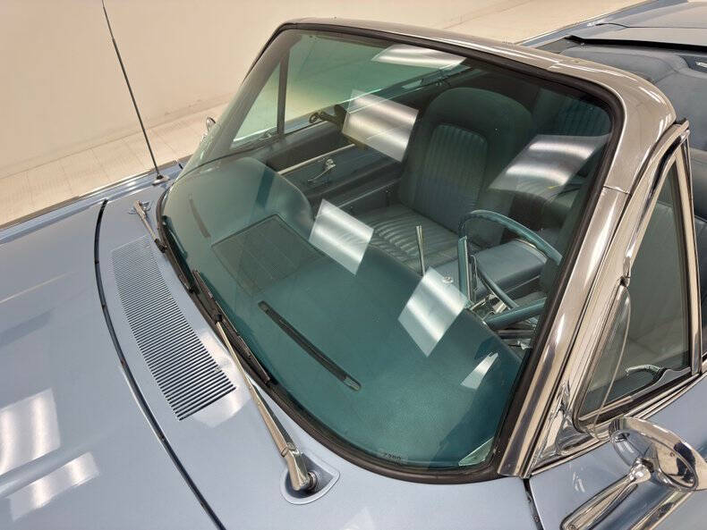 1962 Ford Thunderbird
