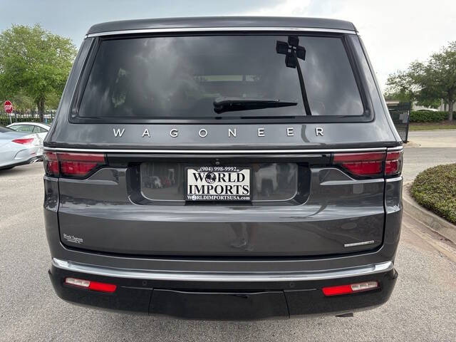 2022 Jeep Wagoneer 12