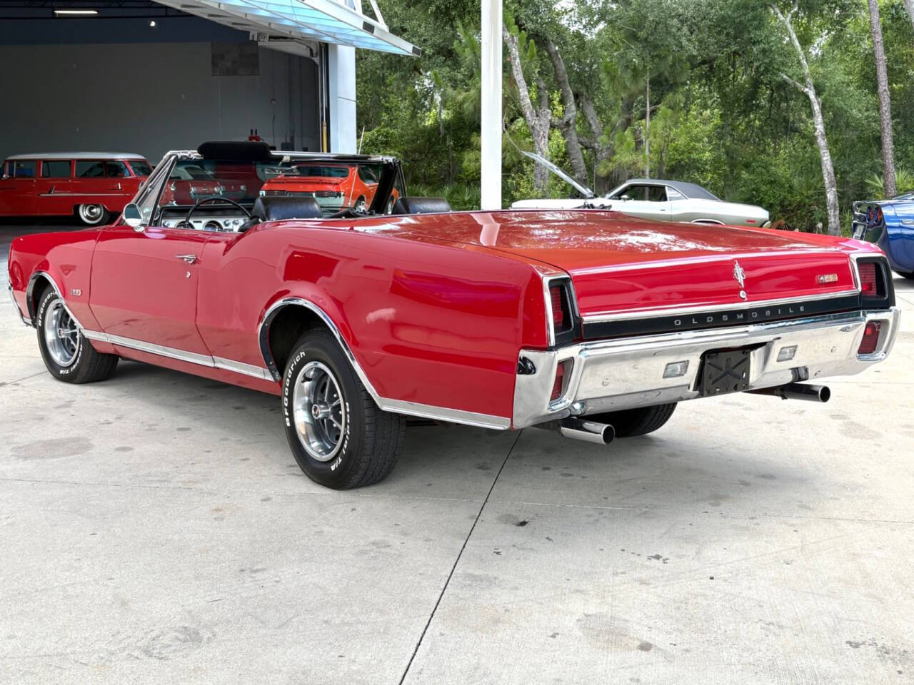 1967 Oldsmobile Cutlass Supreme 9