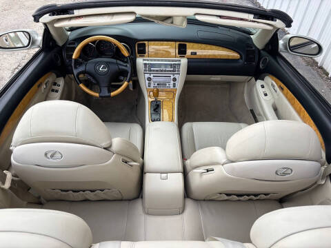 2005 Lexus SC 430