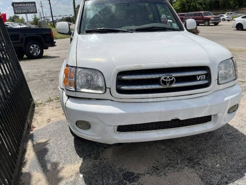 2004 Toyota Sequoia for sale at SCOTT HARRISON MOTOR CO in Houston TX