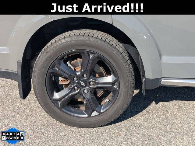 2020 Dodge Journey Crossroad