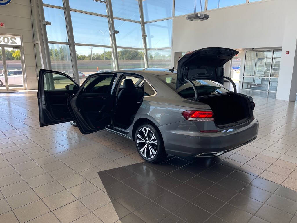 2020 Volkswagen Passat for sale at Auto Haus Imports in Grand Prairie, TX