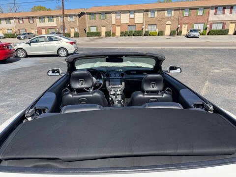 2017 Ford Mustang EcoBoost Premium