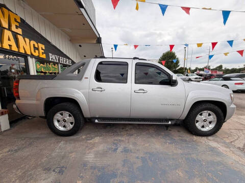 2011 Chevrolet Avalanche LT