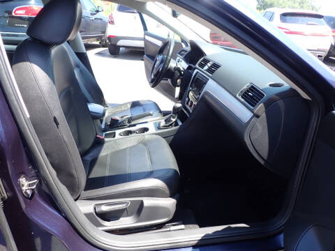2013 Volkswagen Passat SE