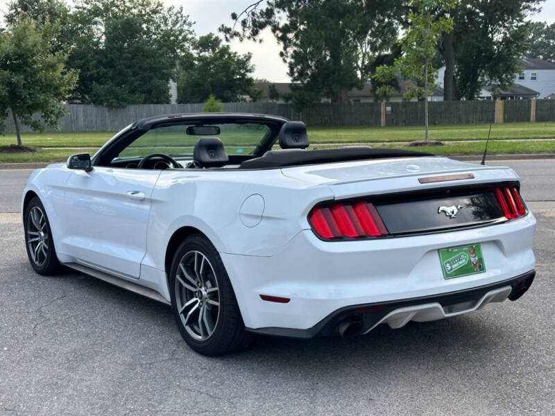 2017 Ford Mustang EcoBoost Premium