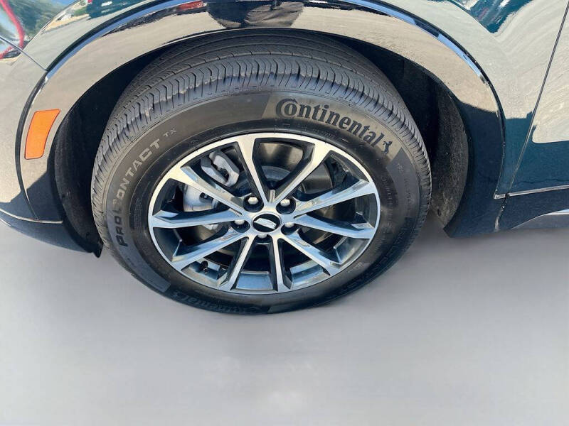 2025 Cadillac XT4 Sport