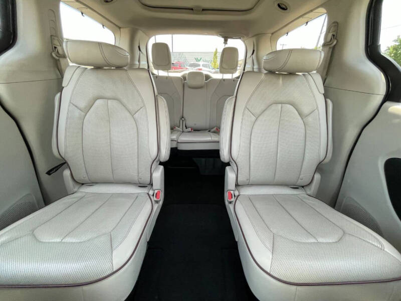 2020 Chrysler Pacifica Limited