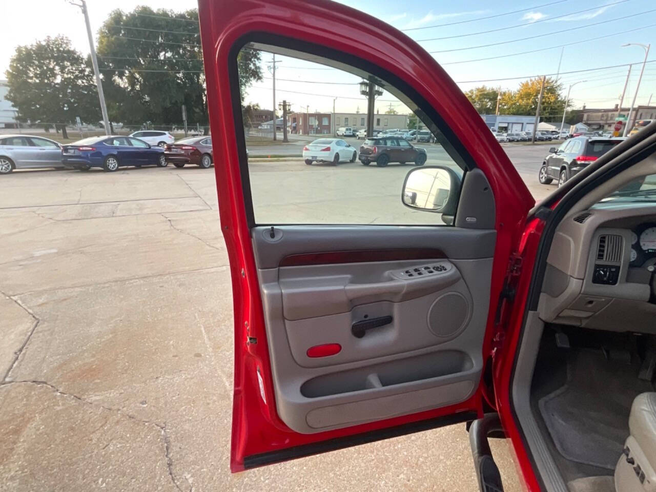 2003 Dodge Ram 1500 for sale at Auto Connection in Waterloo, IA