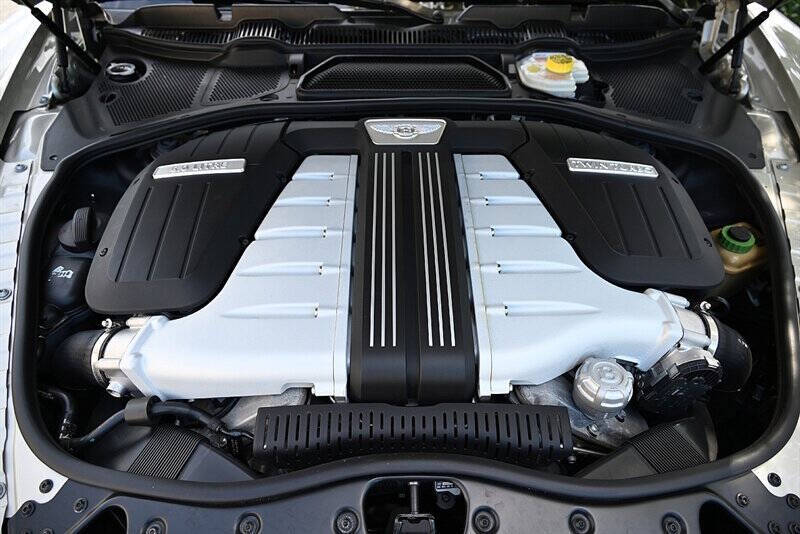 2014 Bentley Flying Spur 21