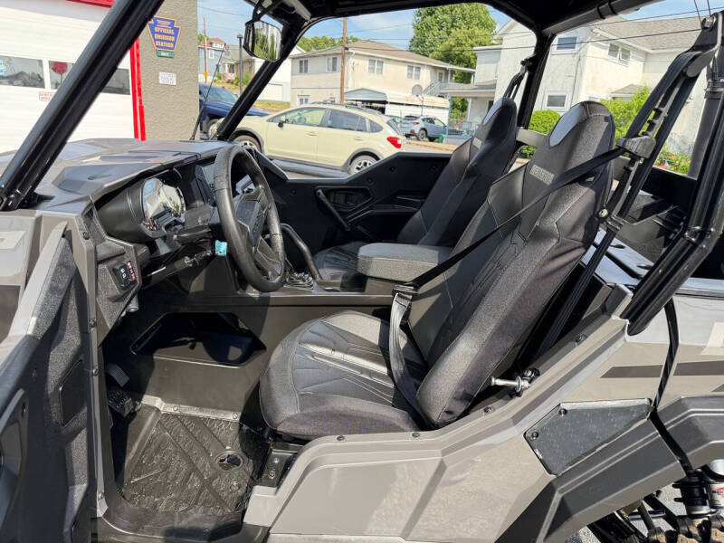 2025 Polaris General XP 1000 Premium