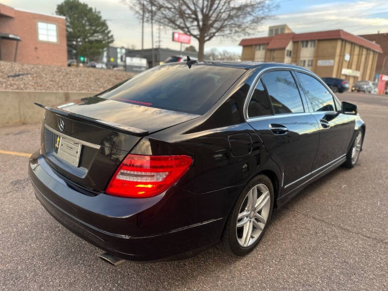 2012 Mercedes-Benz C-Class C 300 Luxury 4MATIC