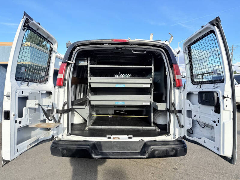 2018 Chevrolet Express 2500