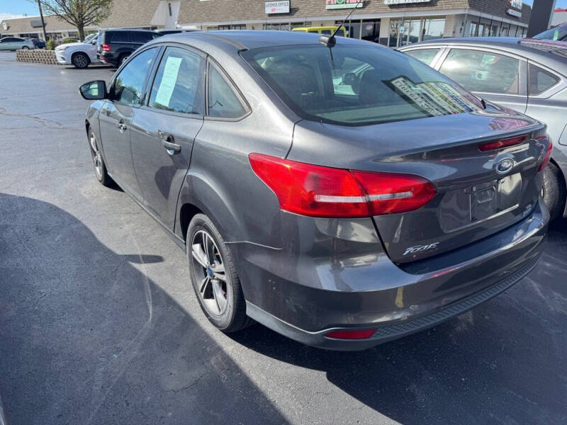 2017 Ford Focus SE