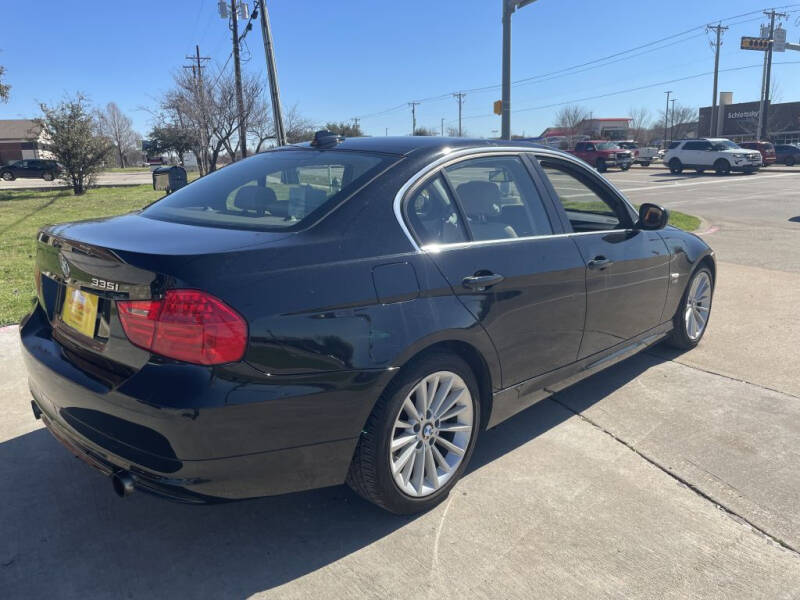 2011 BMW 3 Series 335i photo 7