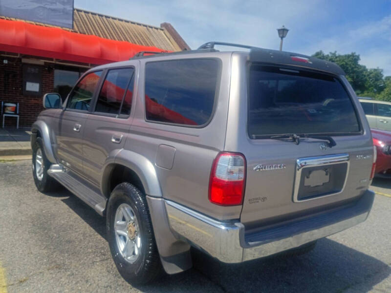 2002 Toyota 4Runner SR5
