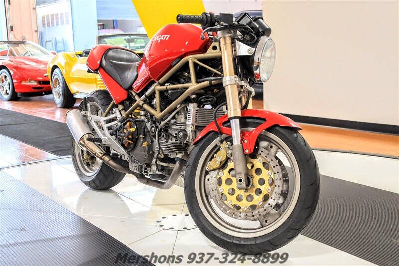 1998 Ducati 900