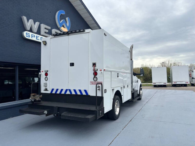 2017 Ford F650 Service Truck