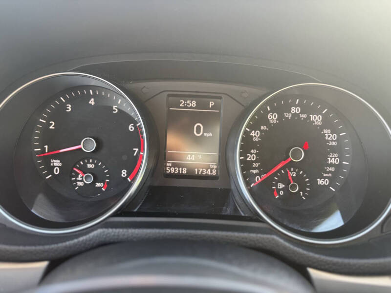 2016 Volkswagen Passat 1.8T S