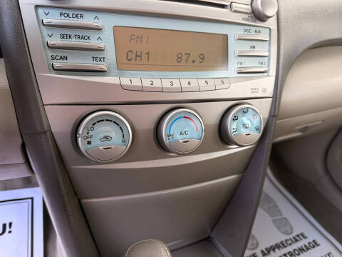 2009 Toyota Camry LE